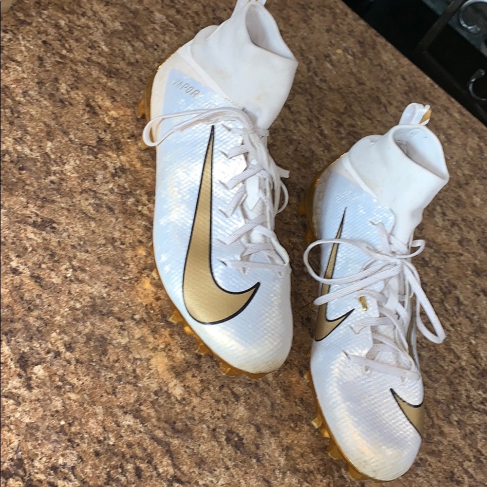 Nike Vapor Football Cleats